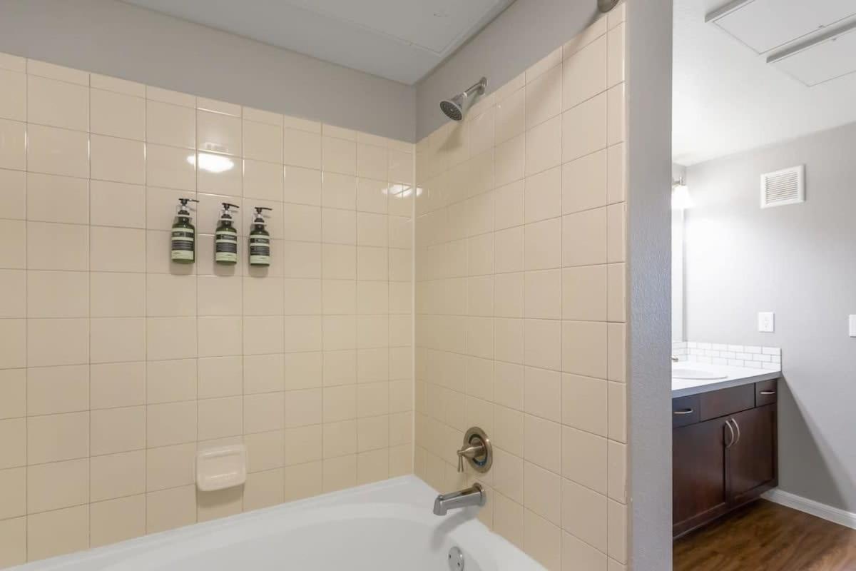 Trendy Place To Stay In Downtown Next To Convention Center Dallas Dış mekan fotoğraf